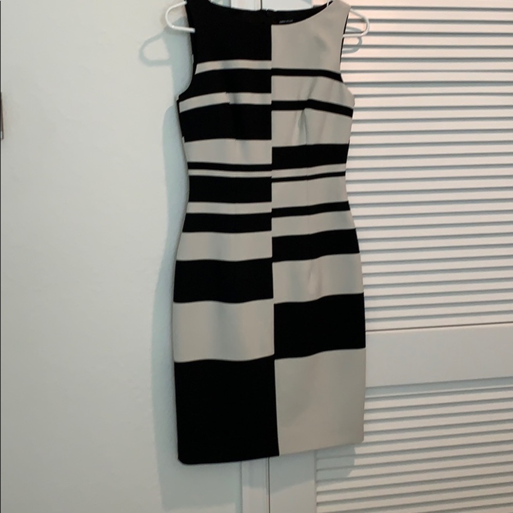 Karen Millen Size US 6 COLOURBLOCK SCUBA STRETCH